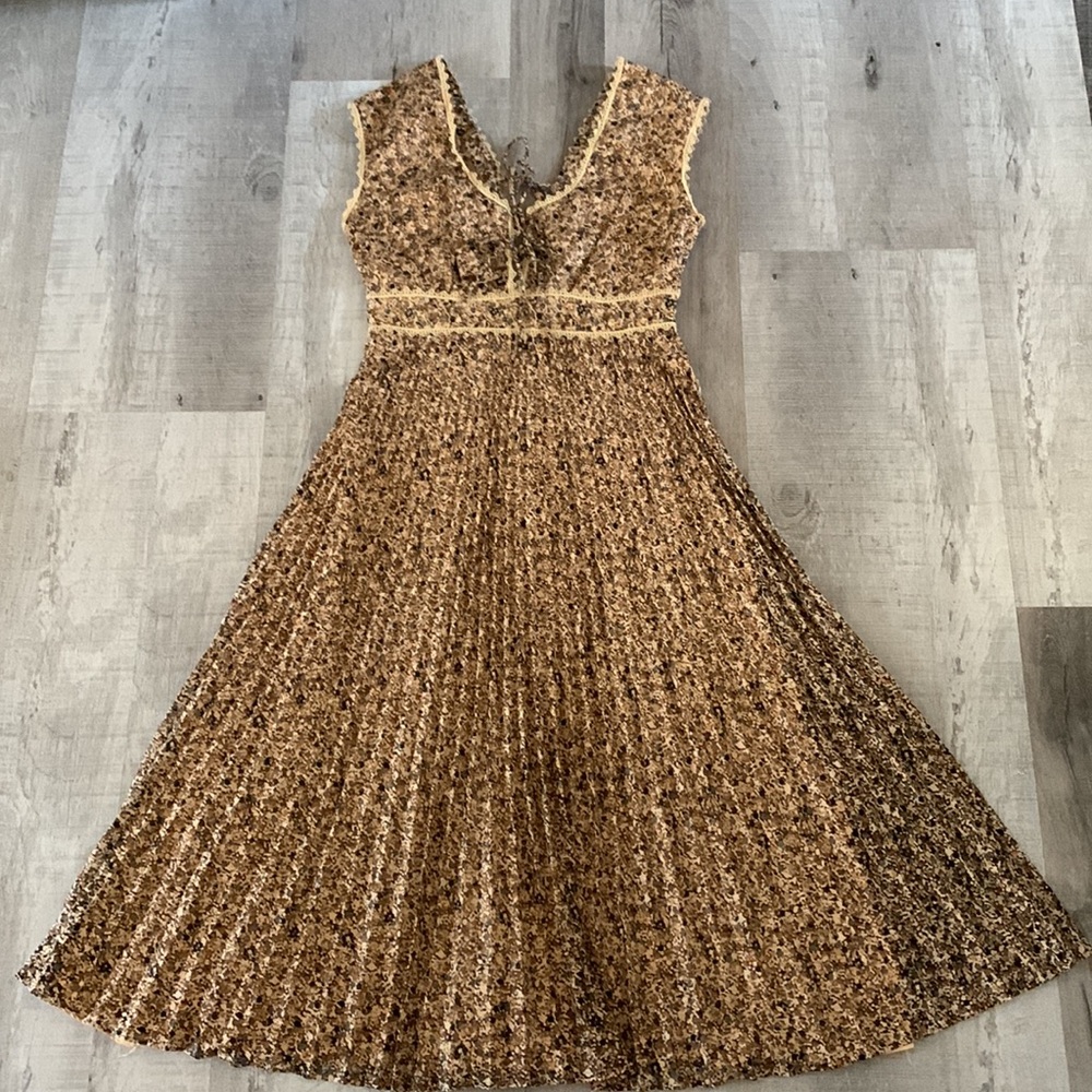 JT Dress by Jody of California Chic Pleated Dress shades of tan/brown Vintage